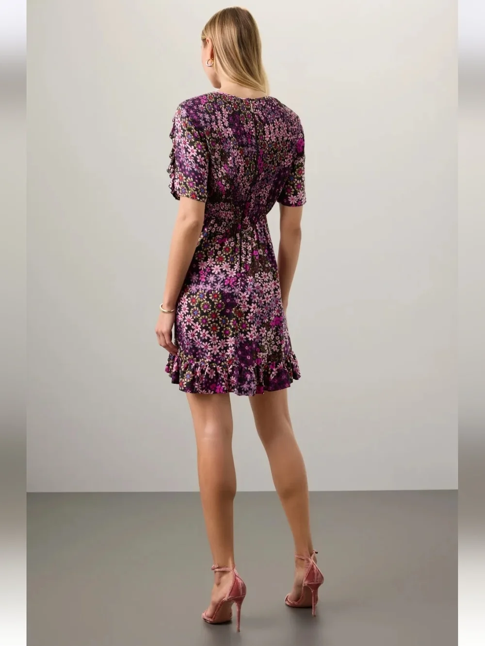 Kate Spade Pacific Petals Smocked Silk and Viscose Dress Size 6 MSRP $428